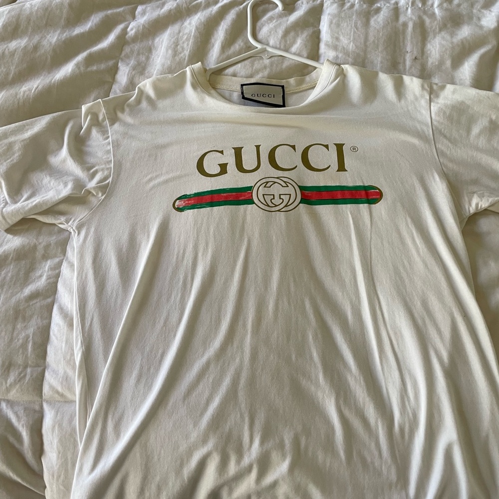 Authentic white Gucci shirt worn 2 times